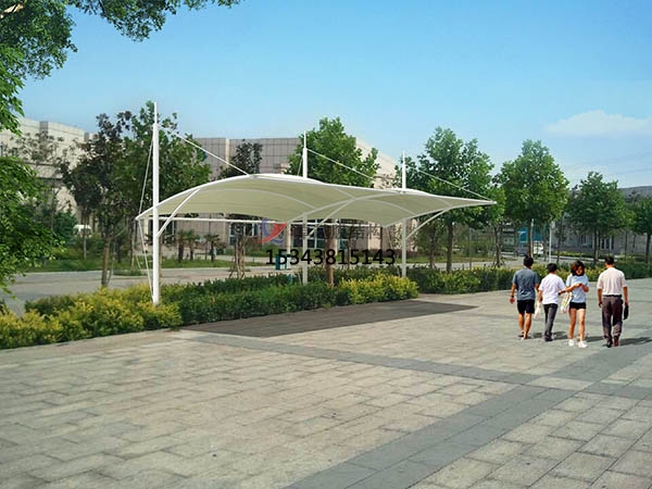 遼源市膜結(jié)構(gòu)雨棚工程設計施工案例 　　